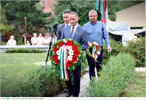 Fotók, Útirány.hu /délelőtt/: