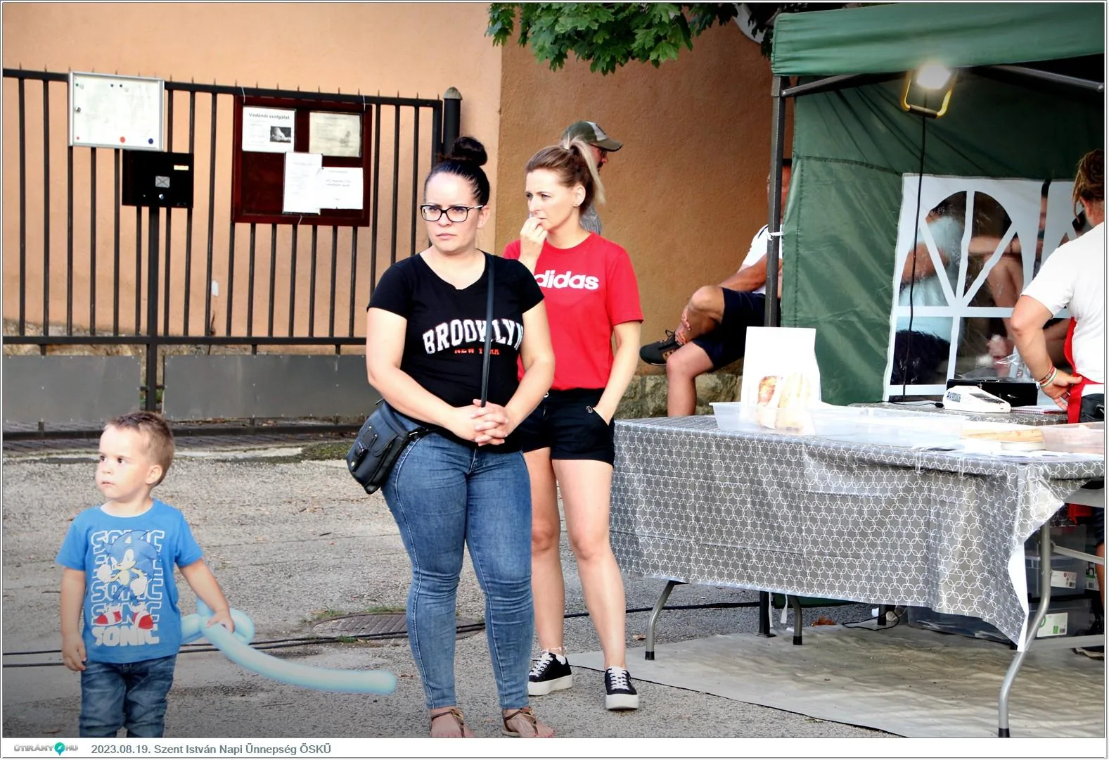 Fotók, Útirány.hu /délután, este /: