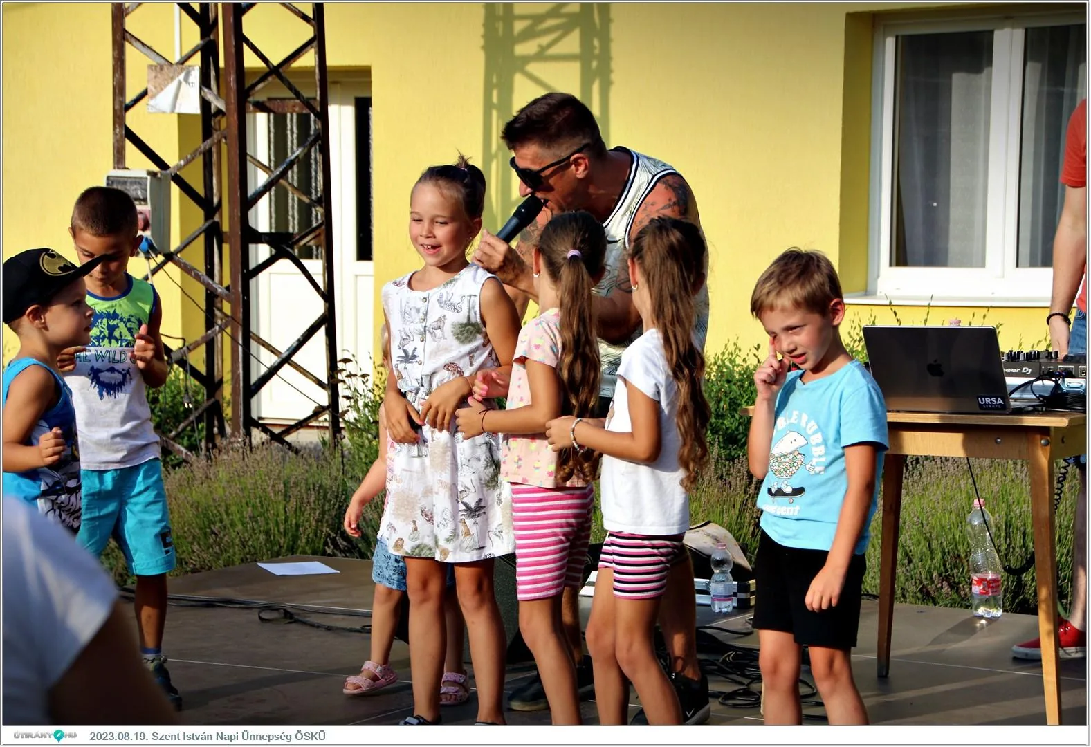 Fotók, Útirány.hu /délután, este /: