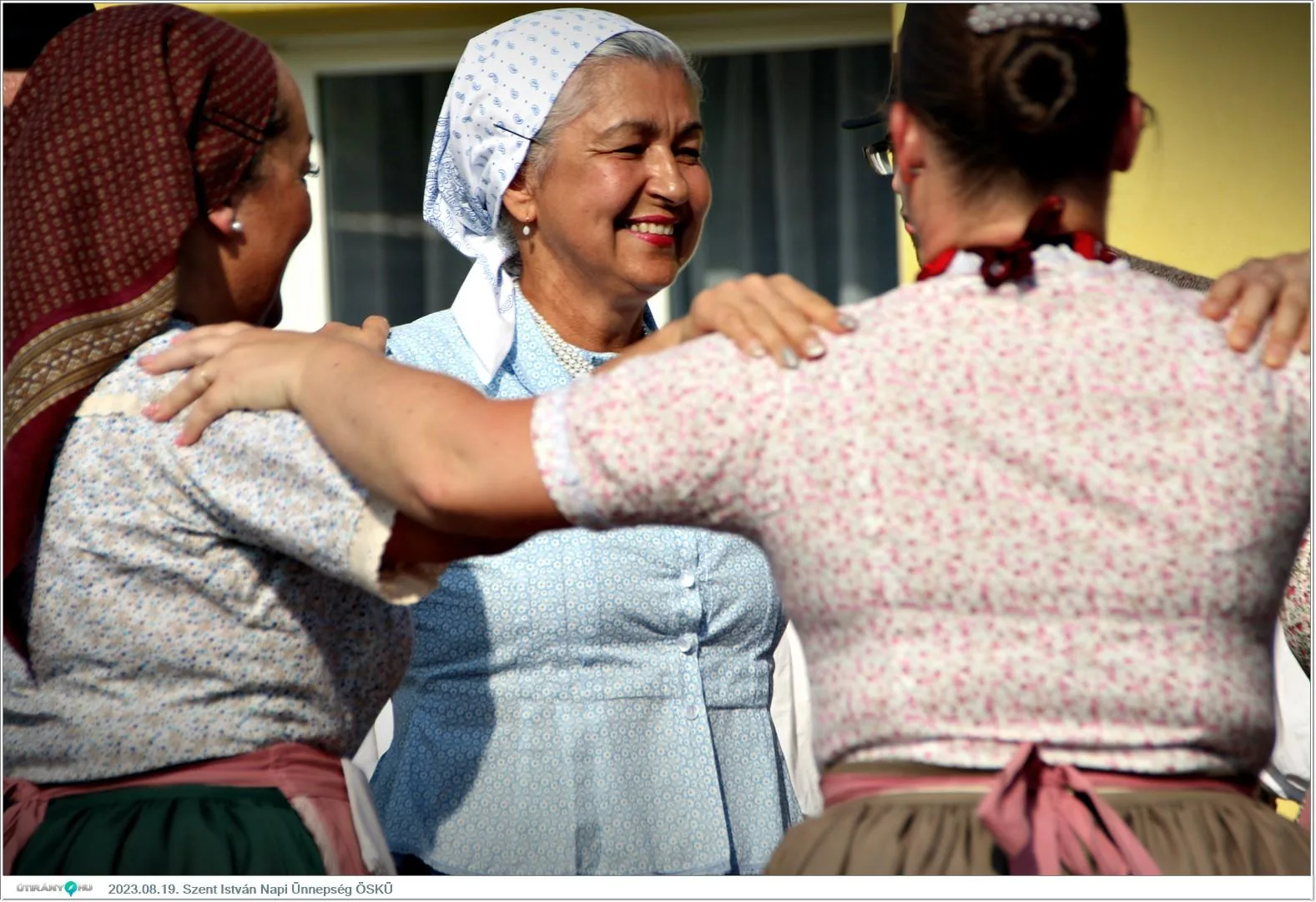 Fotók, Útirány.hu /délután, este /: