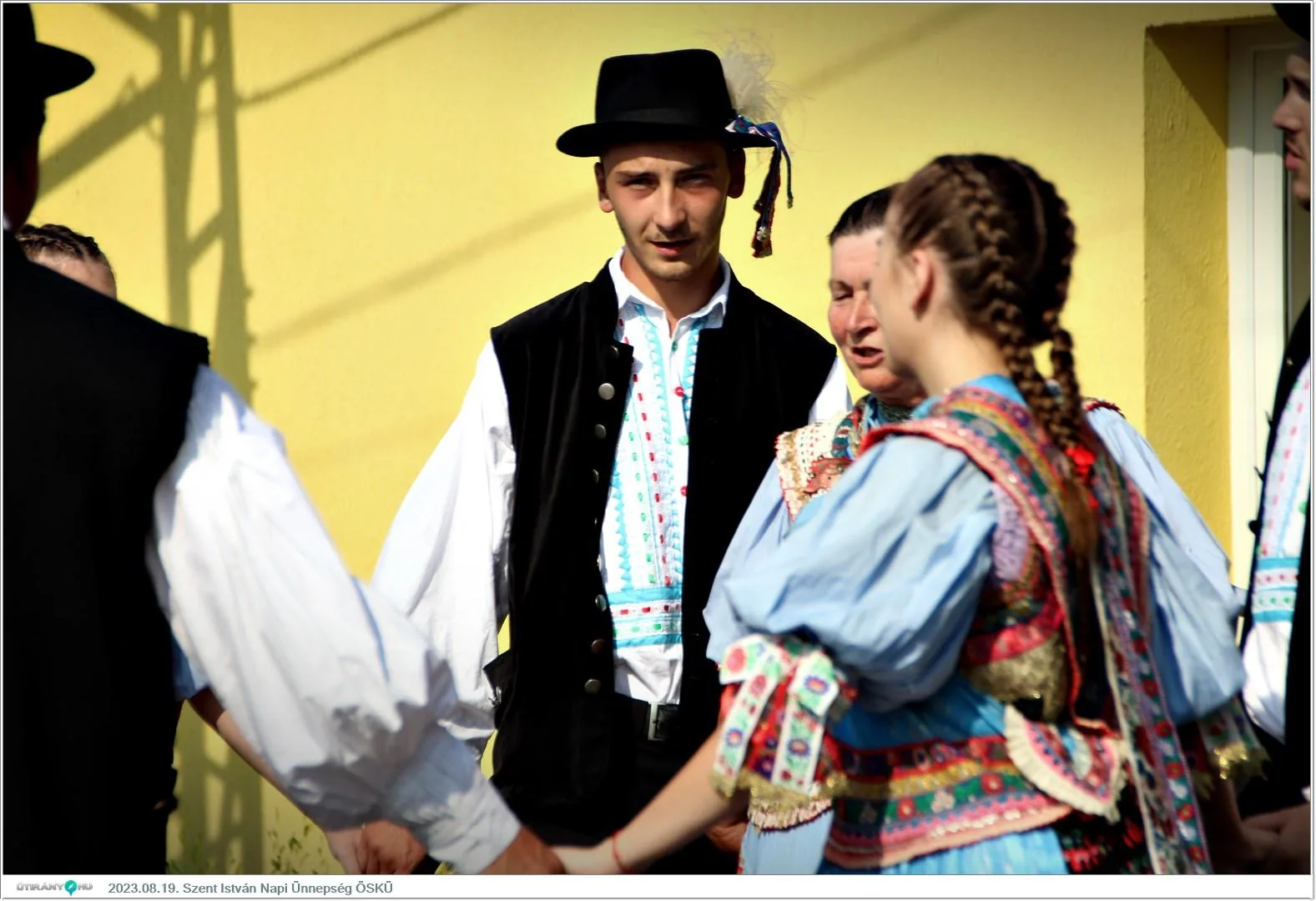 Fotók, Útirány.hu /délután, este /: