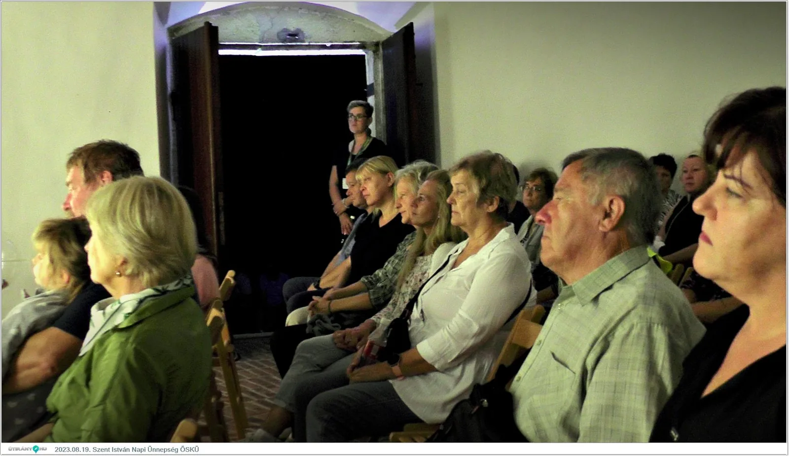 Fotók, Útirány.hu /délután, este /: