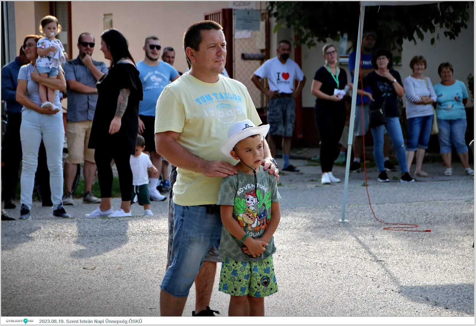 Fotók, Útirány.hu /délután, este /: