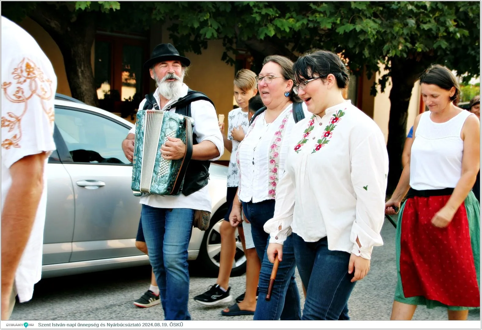 Fotók, Útirány.hu