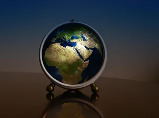 5. Föld Órája borítóképe