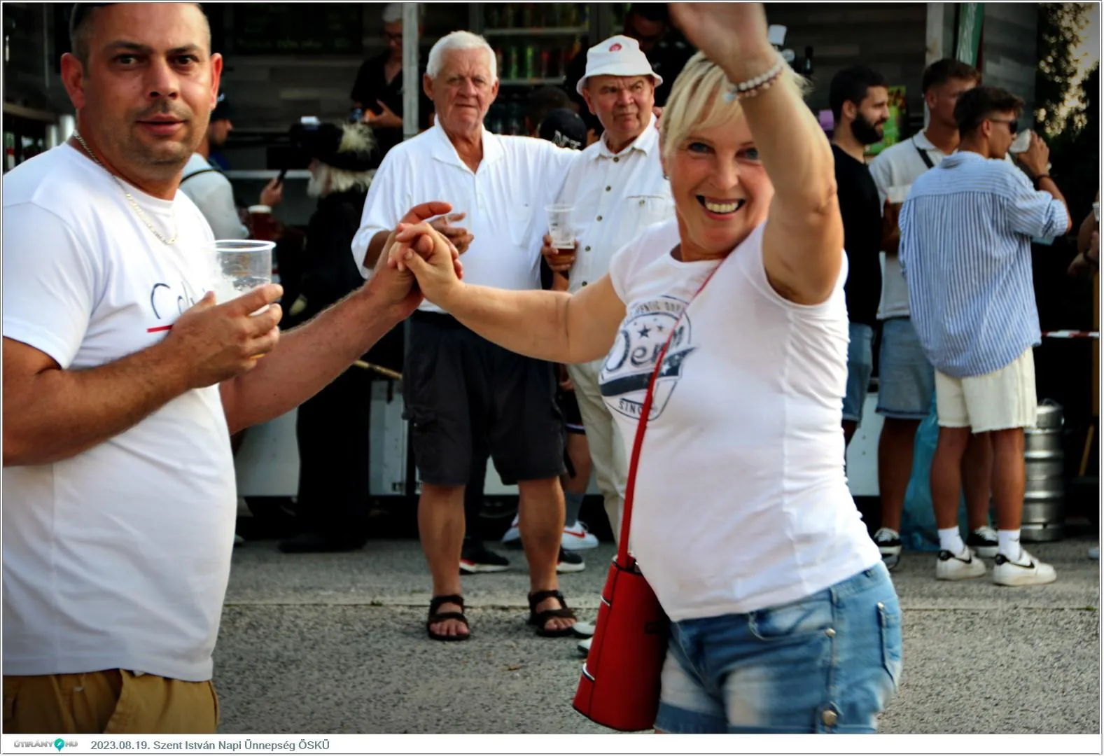 Fotók, Útirány.hu /délután, este /: