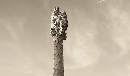 'Szent Anna szobor' cikk borítóképe