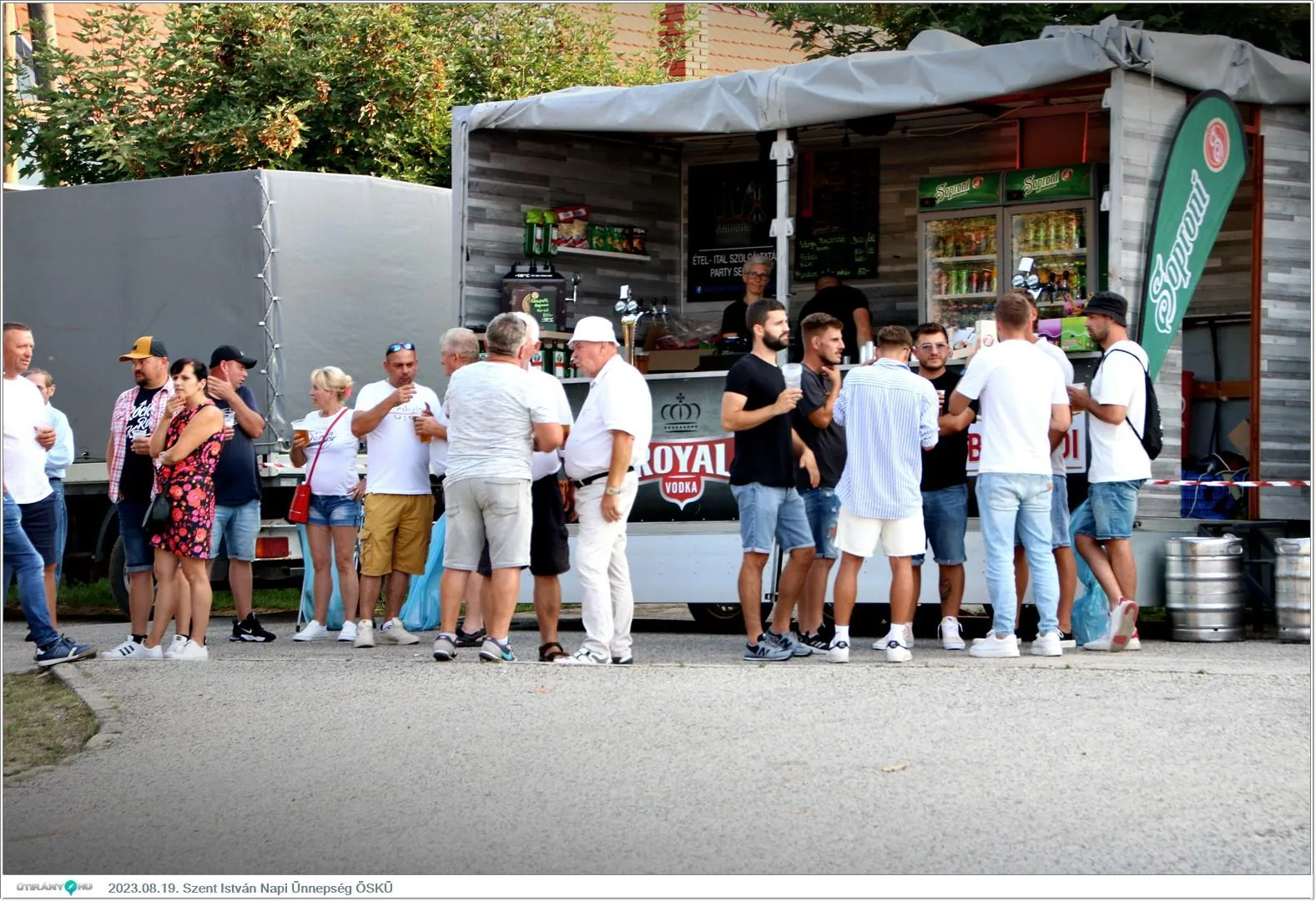 Fotók, Útirány.hu /délután, este /: