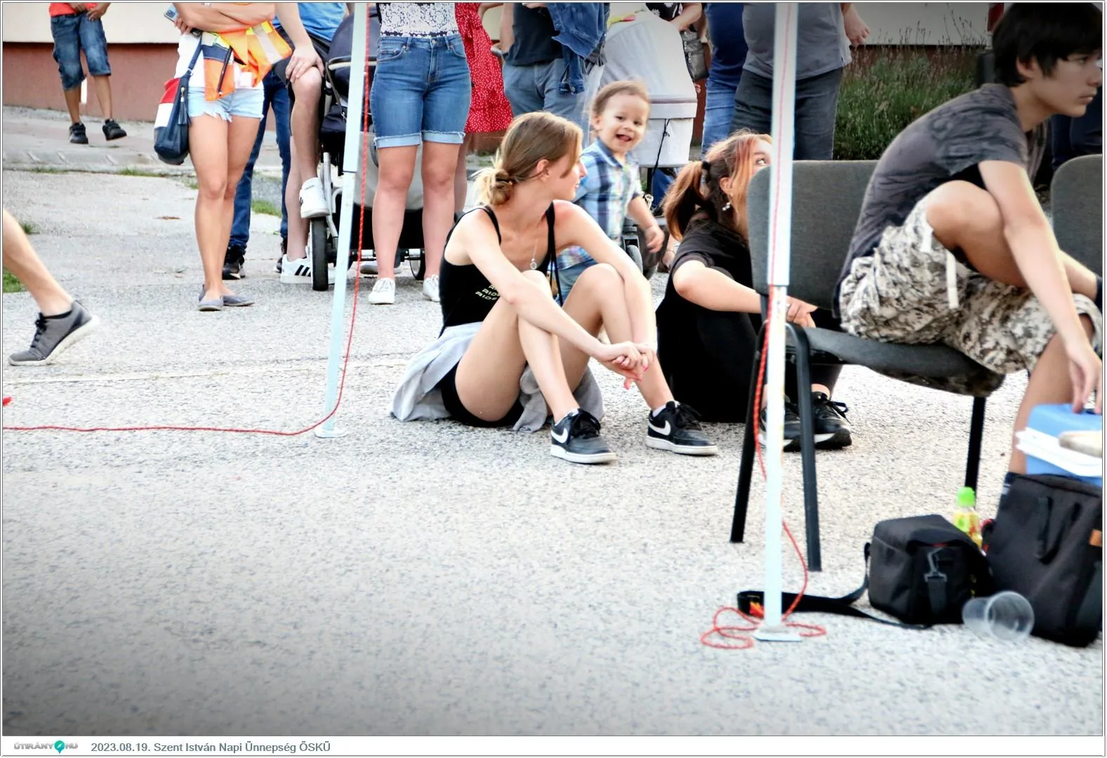 Fotók, Útirány.hu /délután, este /: