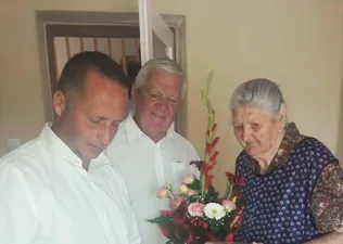 95. Születésnap borítóképe