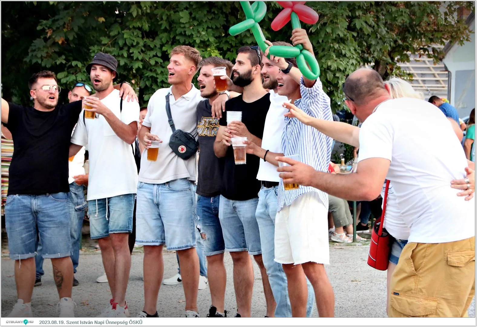 Fotók, Útirány.hu /délután, este /: